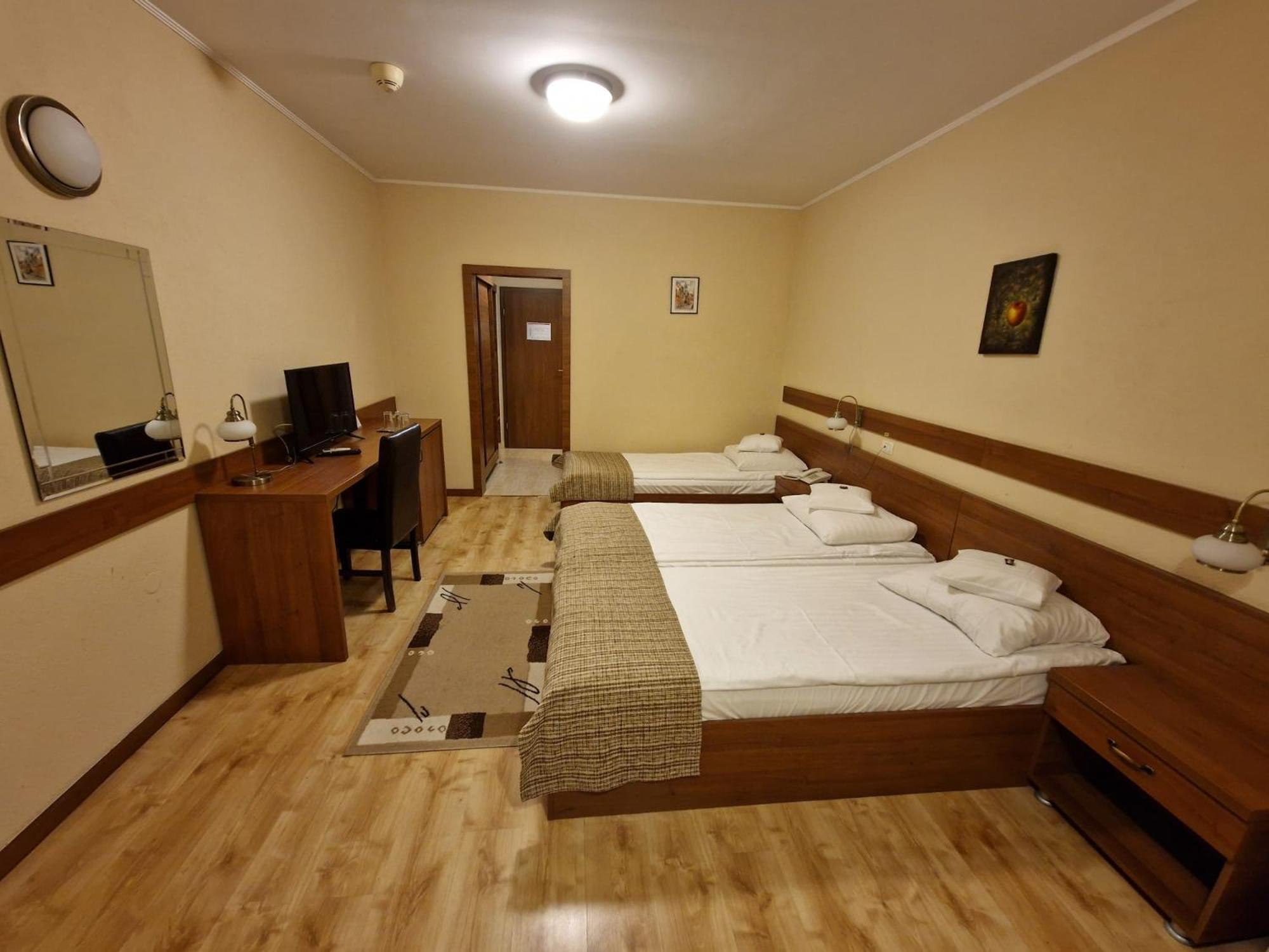 Hotel Crisana Arad Exterior foto